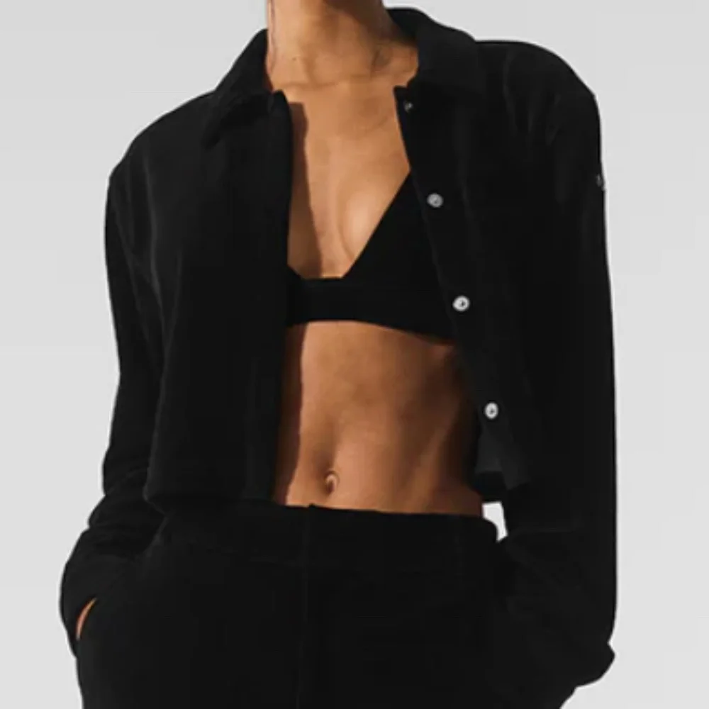 NWT Alo Black Micro Corduroy Cropped Dreamer Button Down Jacket (Size S) - Picture 2 of 11